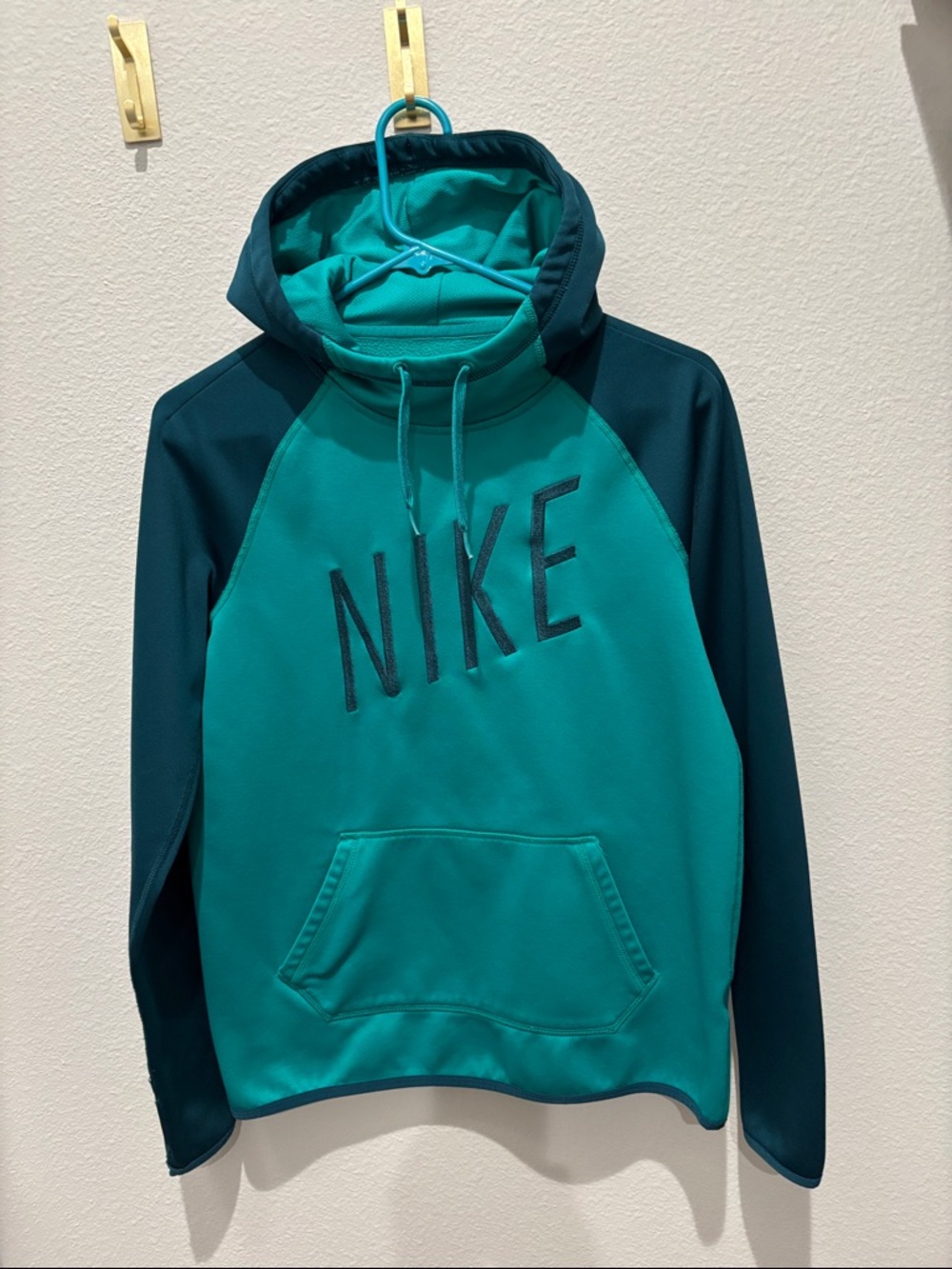 Nike Pullover Therma Fit Hoodie small